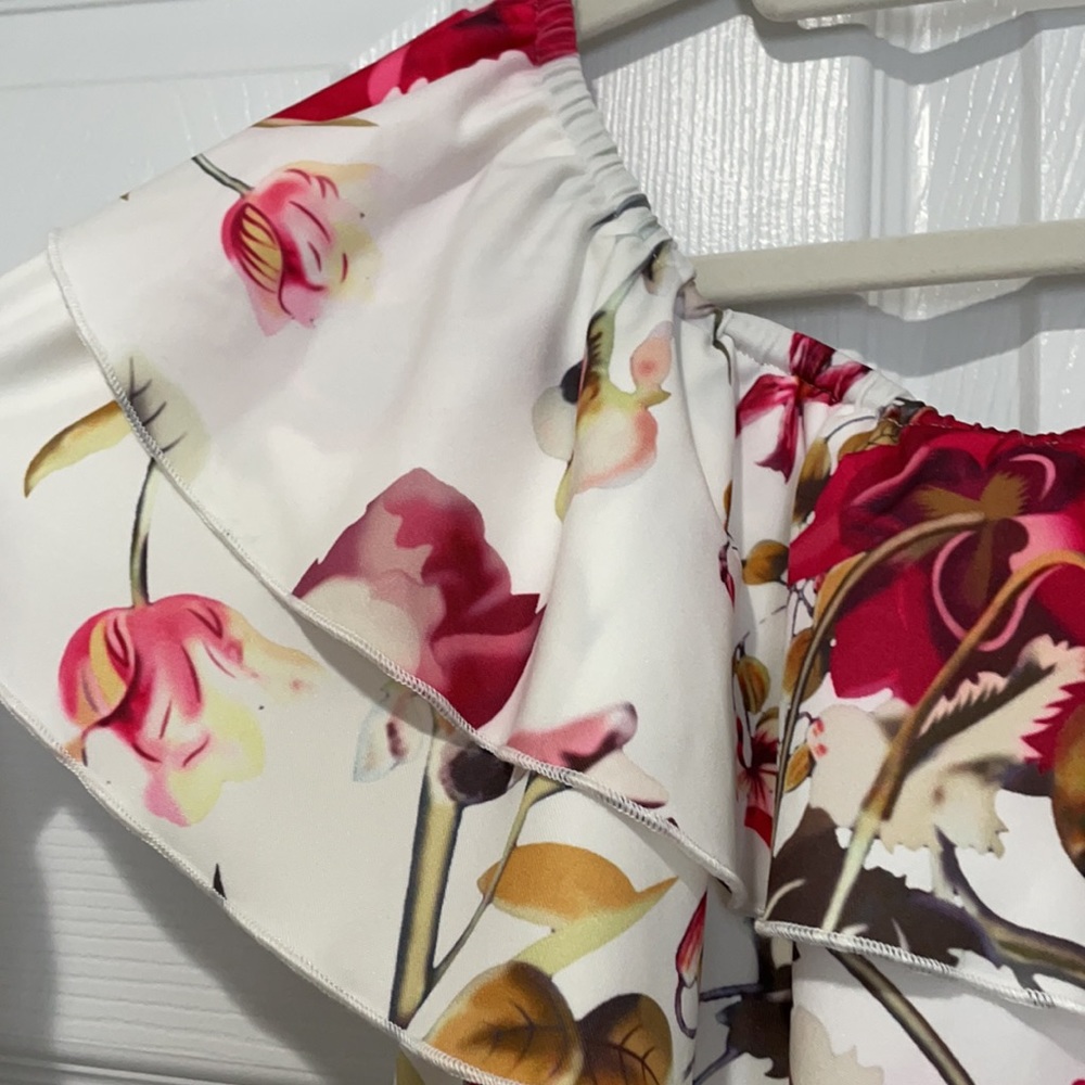 Floral Ruffle Off Shoulder Dress - Picture 3 of 7